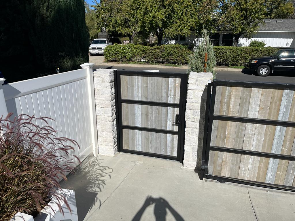 Automatic Gate, Fence, and Intercom Installation in Woodland Hills,